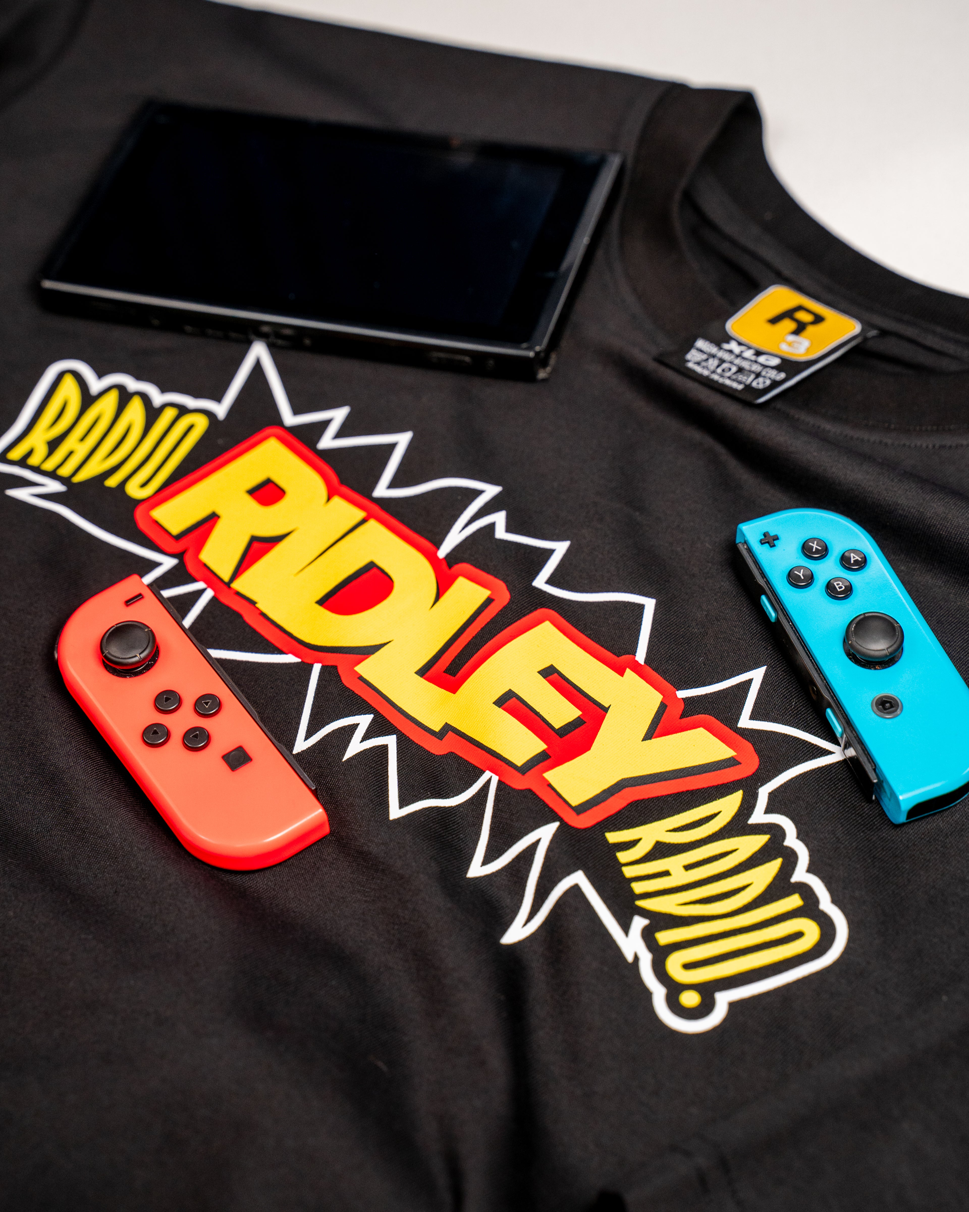 R3 Smash Tee